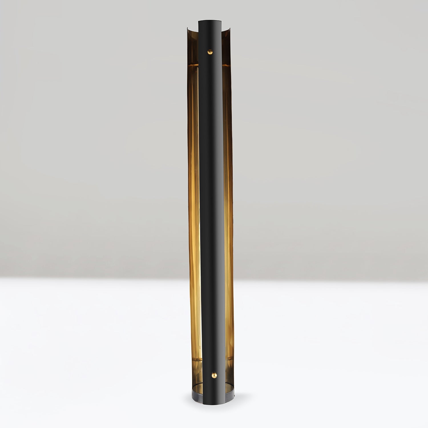 Reflective cylindrical glow lamp