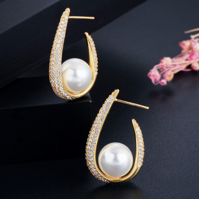 Plated Lucy Pearl Hoops