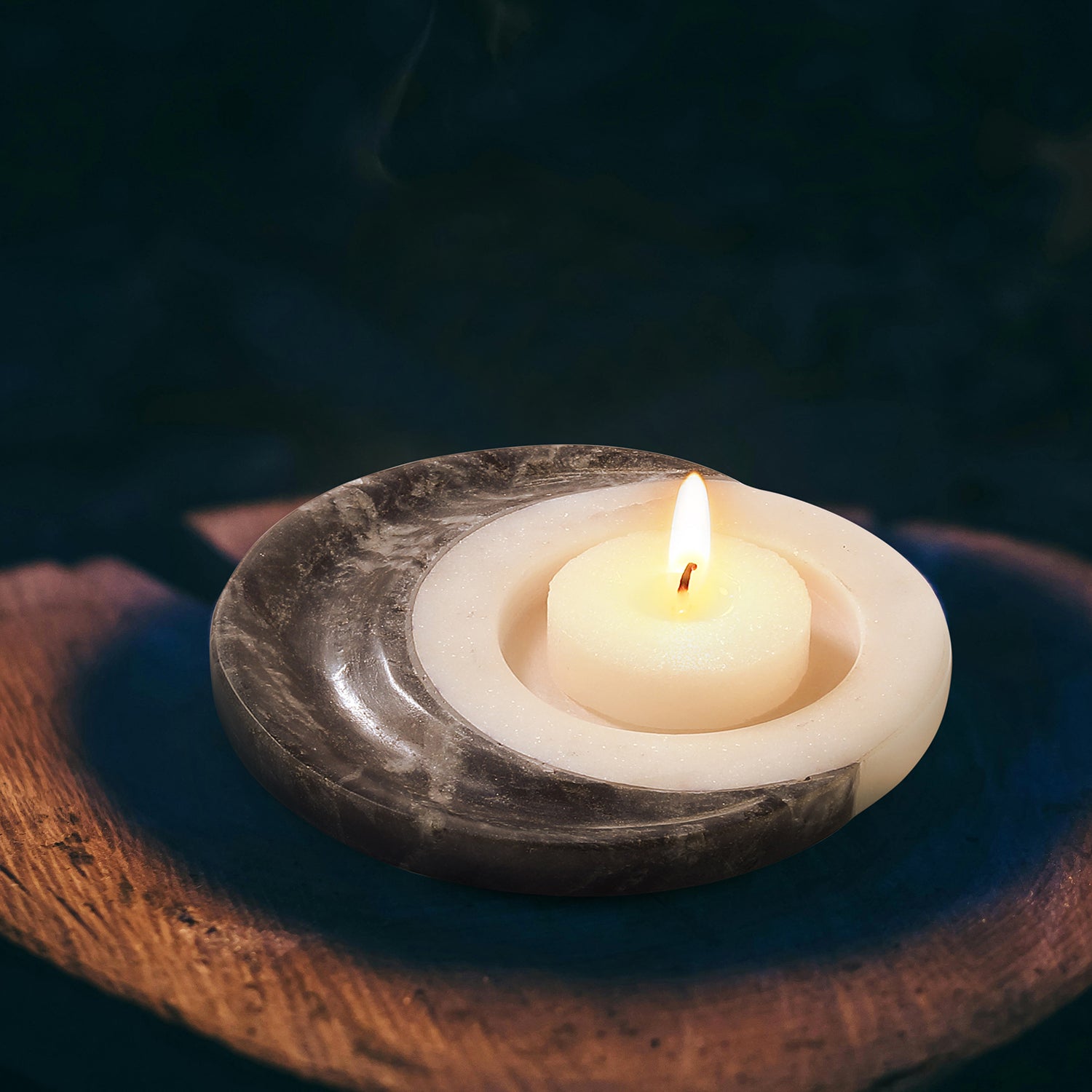 Marble tea light holder